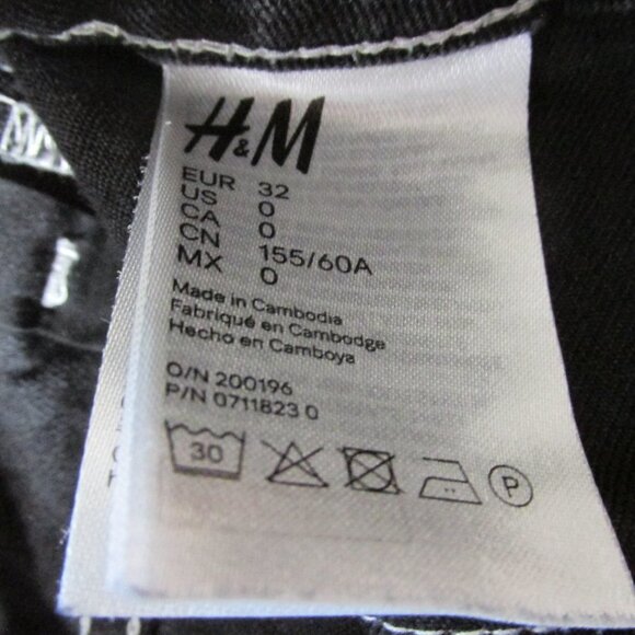 H&M High Waist Jean Shorts Womens Size 0 Black Denim White Stitching Juniors - Picture 3 of 4